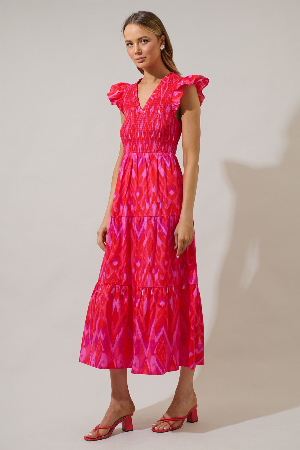 pink dress for kentucky oaks Why Oaks Day fans wear pink