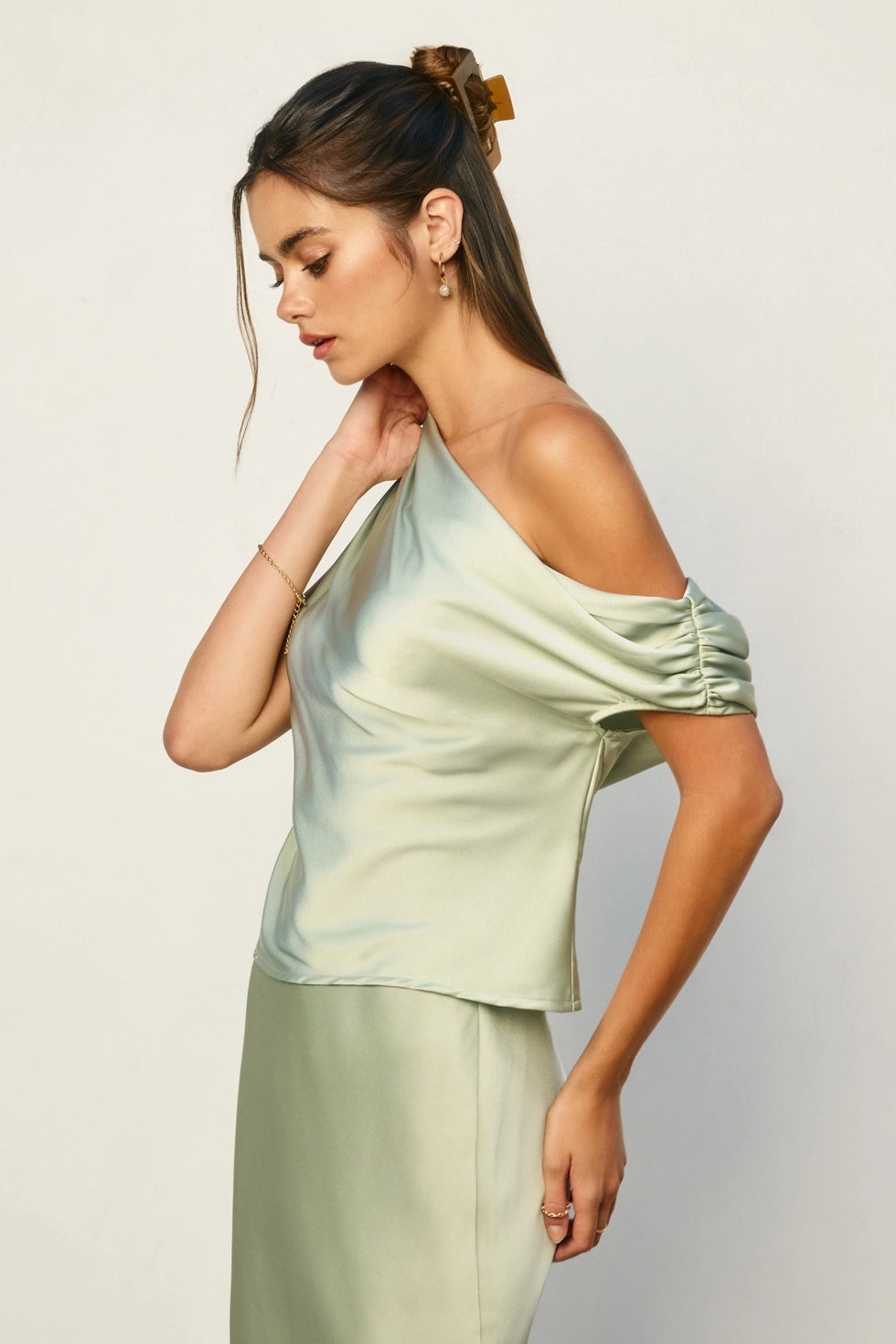 UNFORGETTABLE VIBE BLOUSE