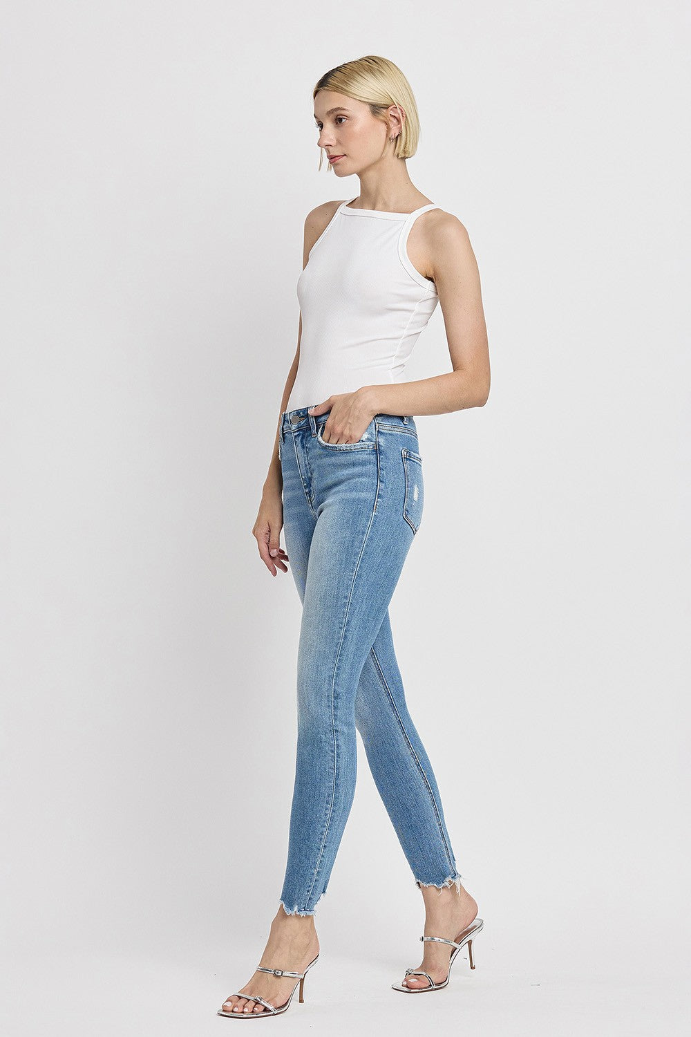 THE JESSIE SKINNY JEAN