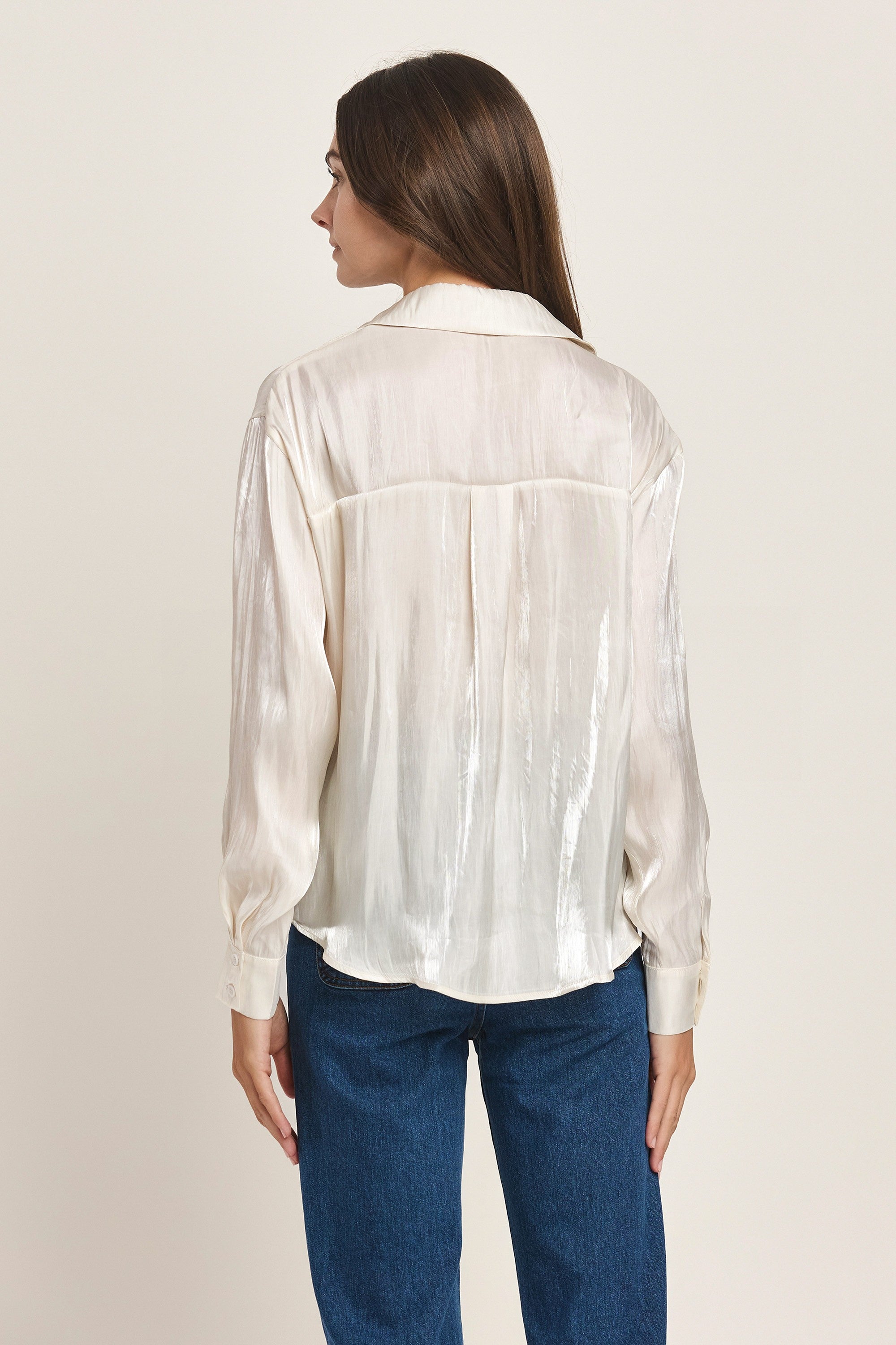 SHIMMER AND SHINE TWIST BLOUSE