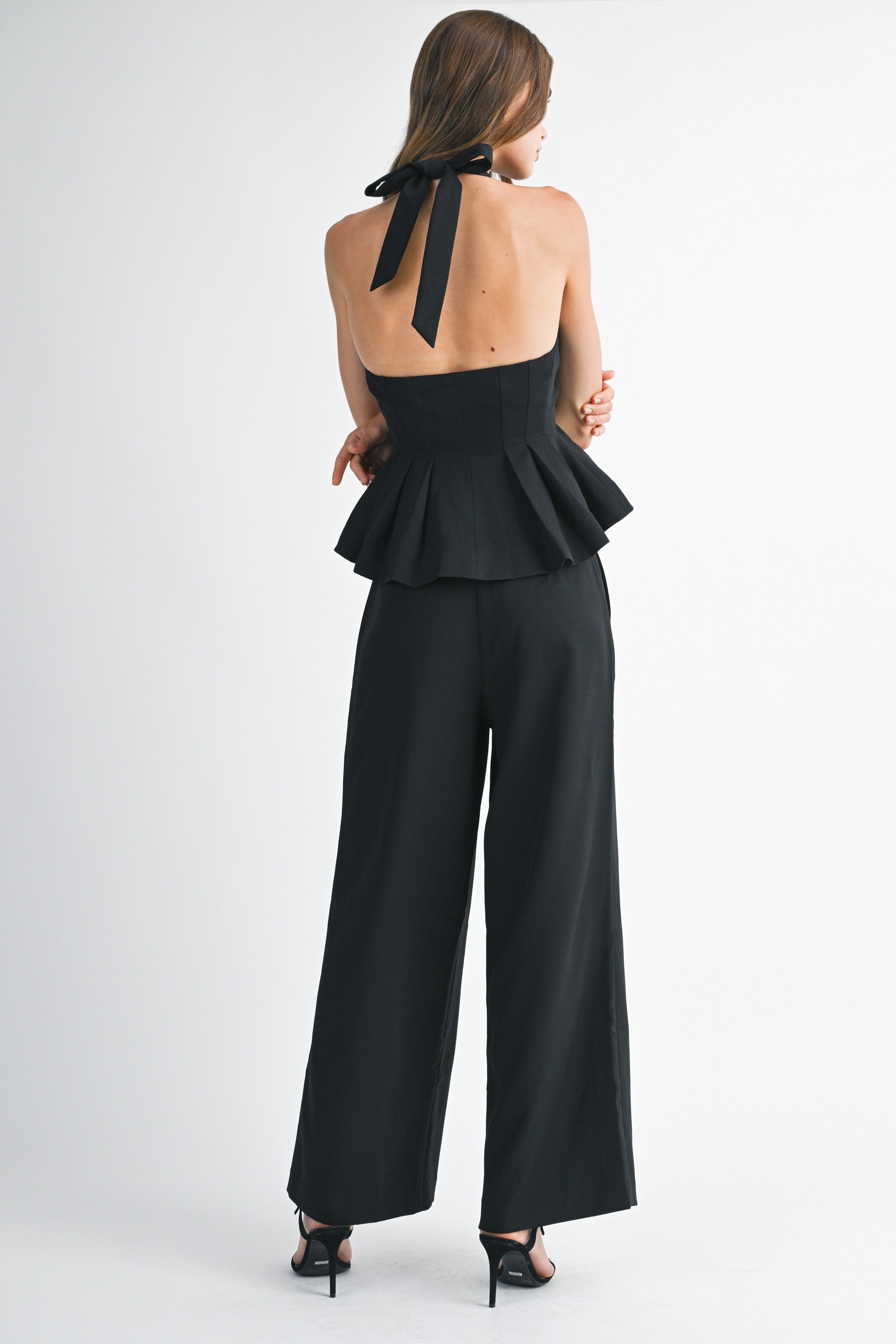 STOP IN YOUR TRACKS HALTER SET