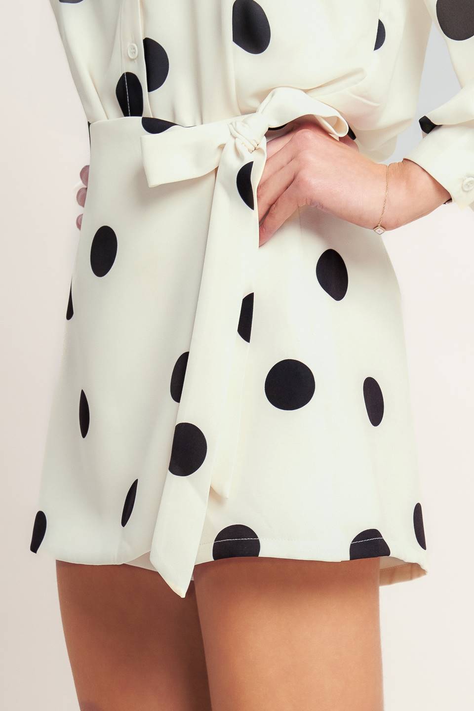 ON THE SPOT SKORT