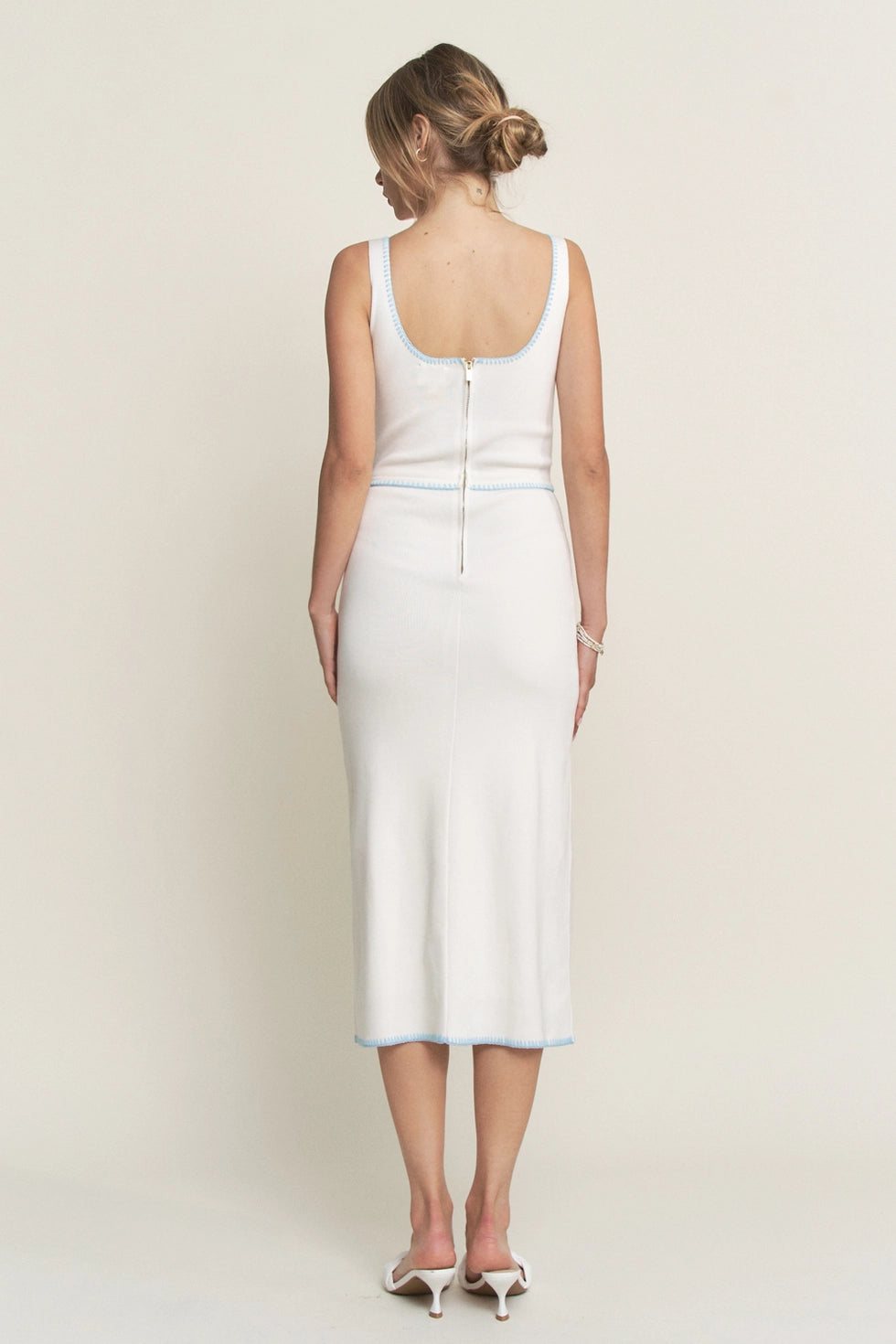 TIME TO BLOOM SWEATER DRESS